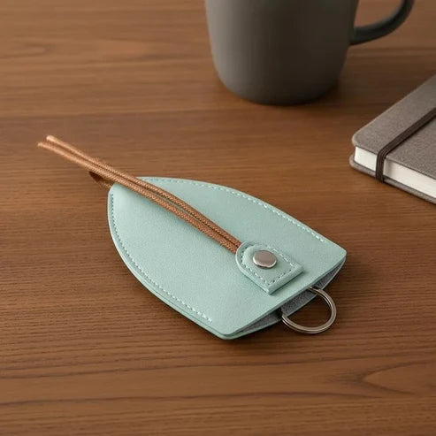 Premium Leather Pull-Out Keychain Organizer